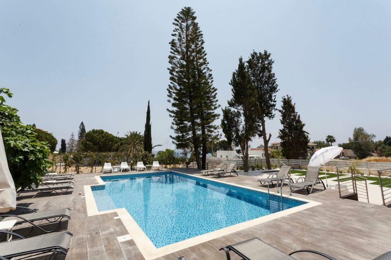 Coral Bay Sea Breeze Apartments - 3 Bedroom Apartment Peyia Exterior photo
