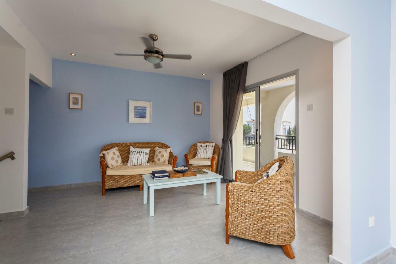 Coral Bay Sea Breeze Apartments - 3 Bedroom Apartment Peyia Exterior photo