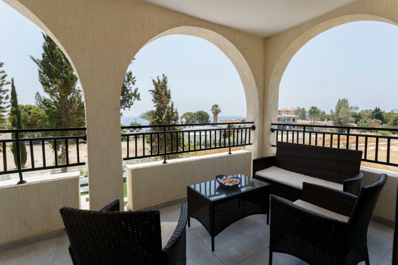Coral Bay Sea Breeze Apartments - 3 Bedroom Apartment Peyia Exterior photo